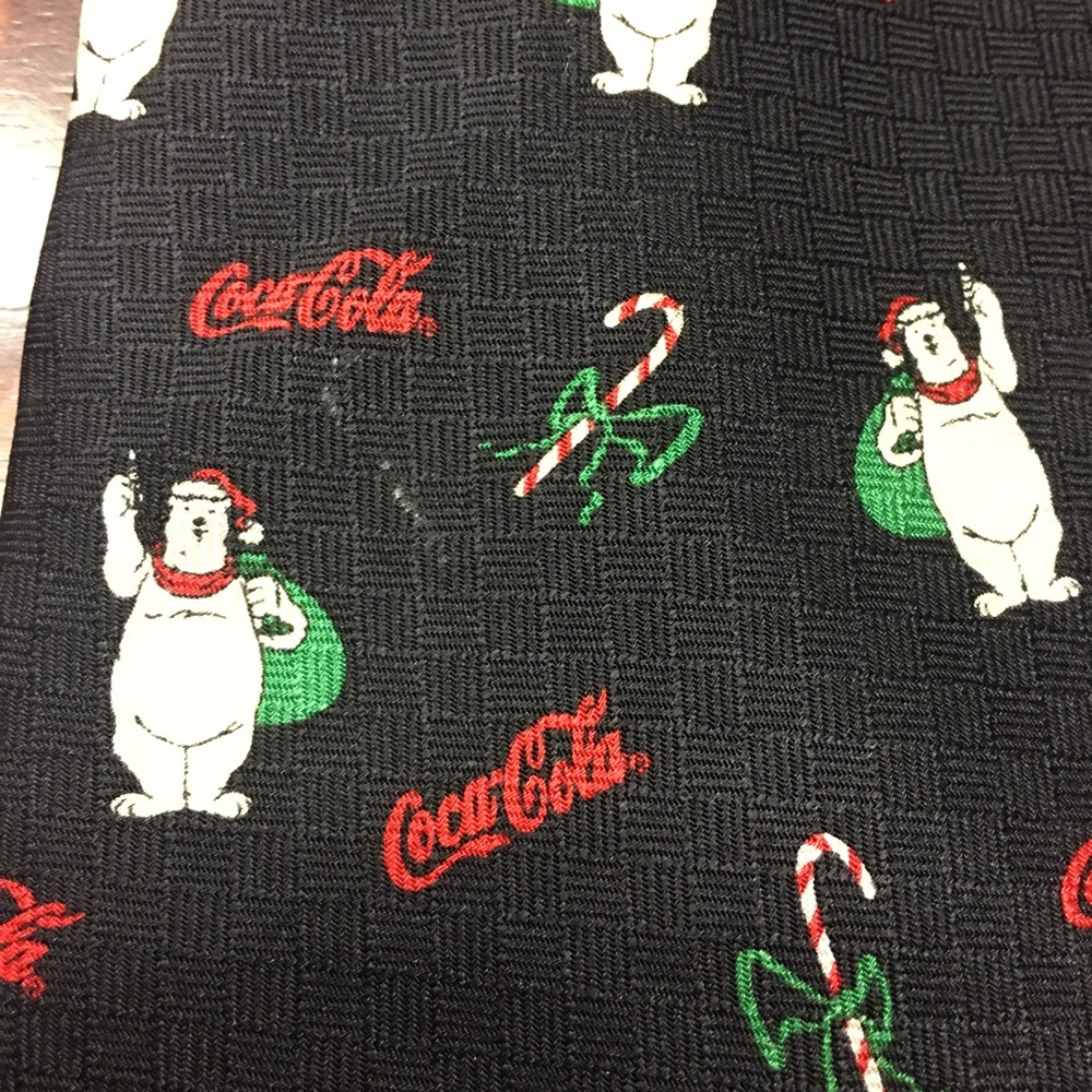 Coca Cola Polar Bear Santa Mens Necktie Tie Silk - Picture 3 of 6